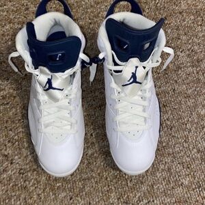 Jordan 6 midnight navy